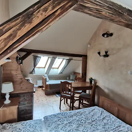 U Koudelnika Гостевой дом Кутна-Гора